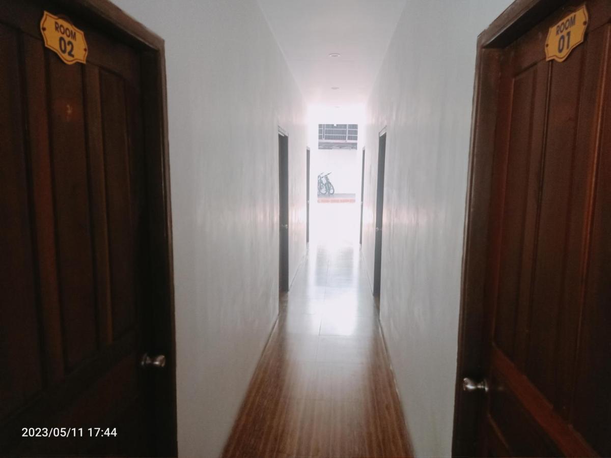 Aurora Backpackers Hostel ルアンパバーン エクステリア 写真