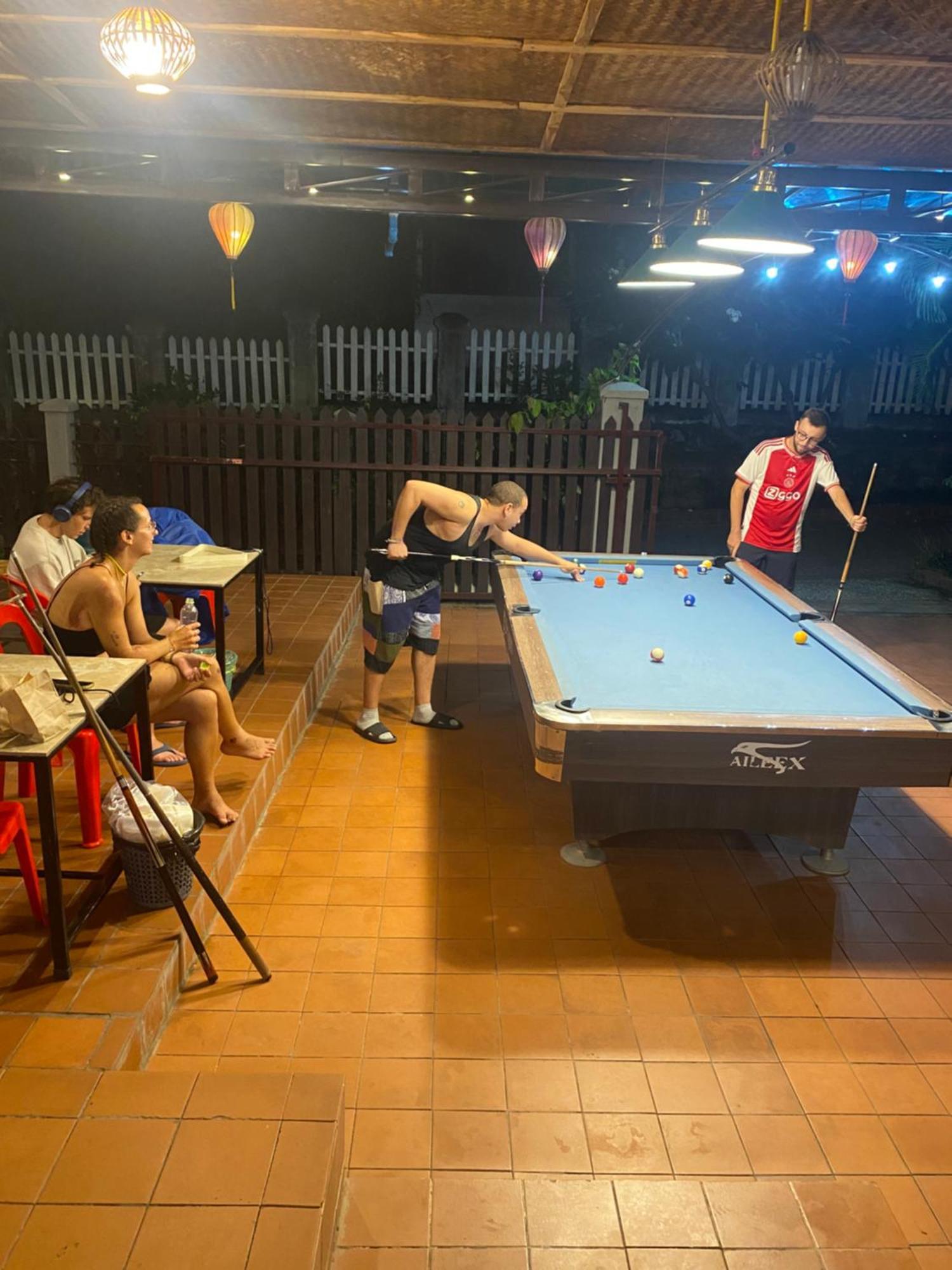 Aurora Backpackers Hostel ルアンパバーン エクステリア 写真