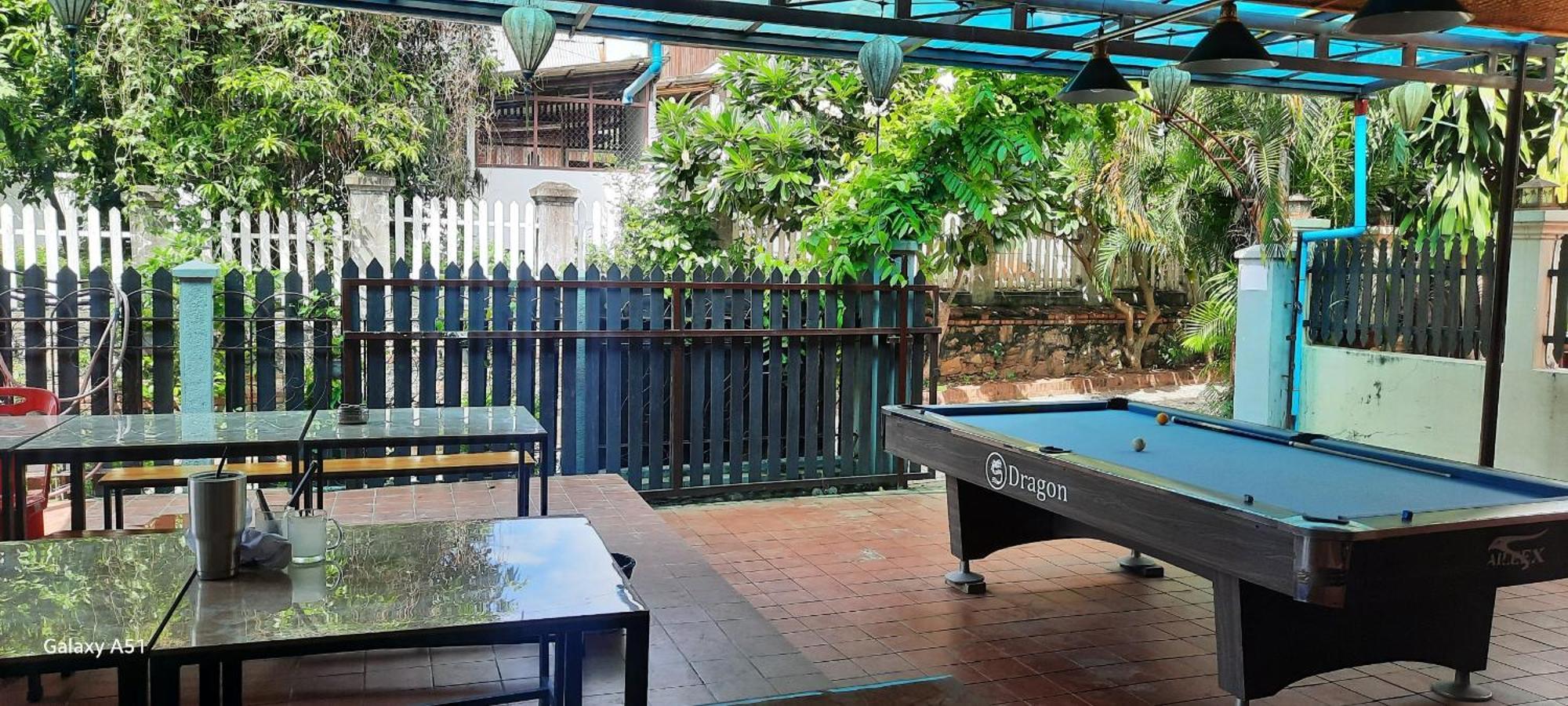 Aurora Backpackers Hostel ルアンパバーン エクステリア 写真