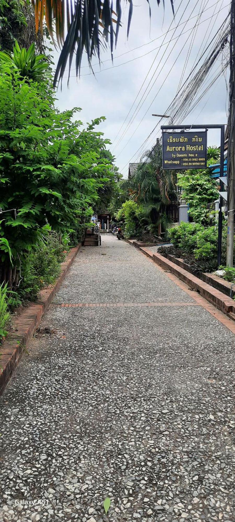 Aurora Backpackers Hostel ルアンパバーン エクステリア 写真